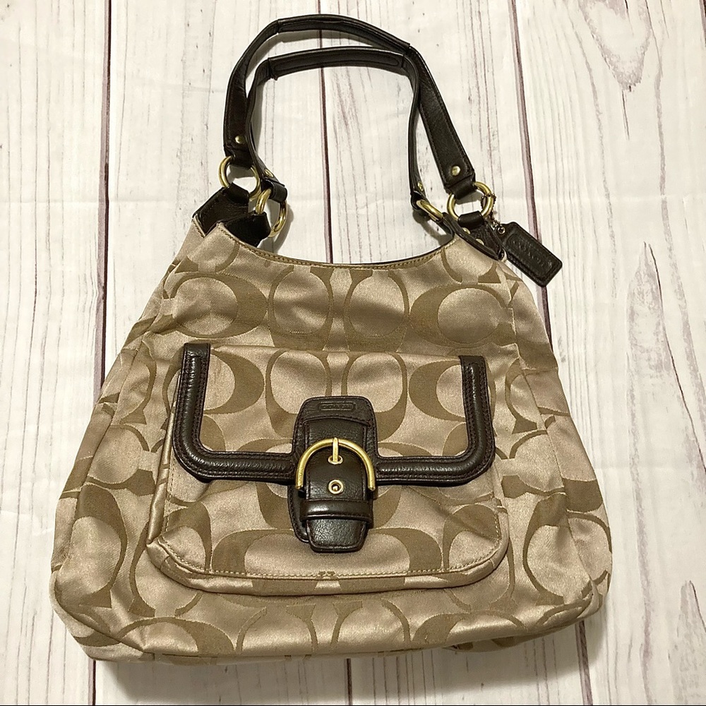 Authentic Coach (EUC) Medium size Handbag
